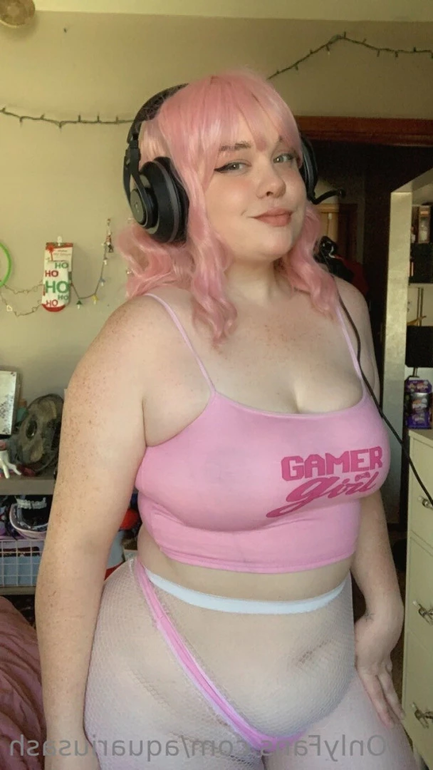 Ashley🦇 [ aquariusash ] Onlyfans leaked photo 6413424 on Hotleaks.tv