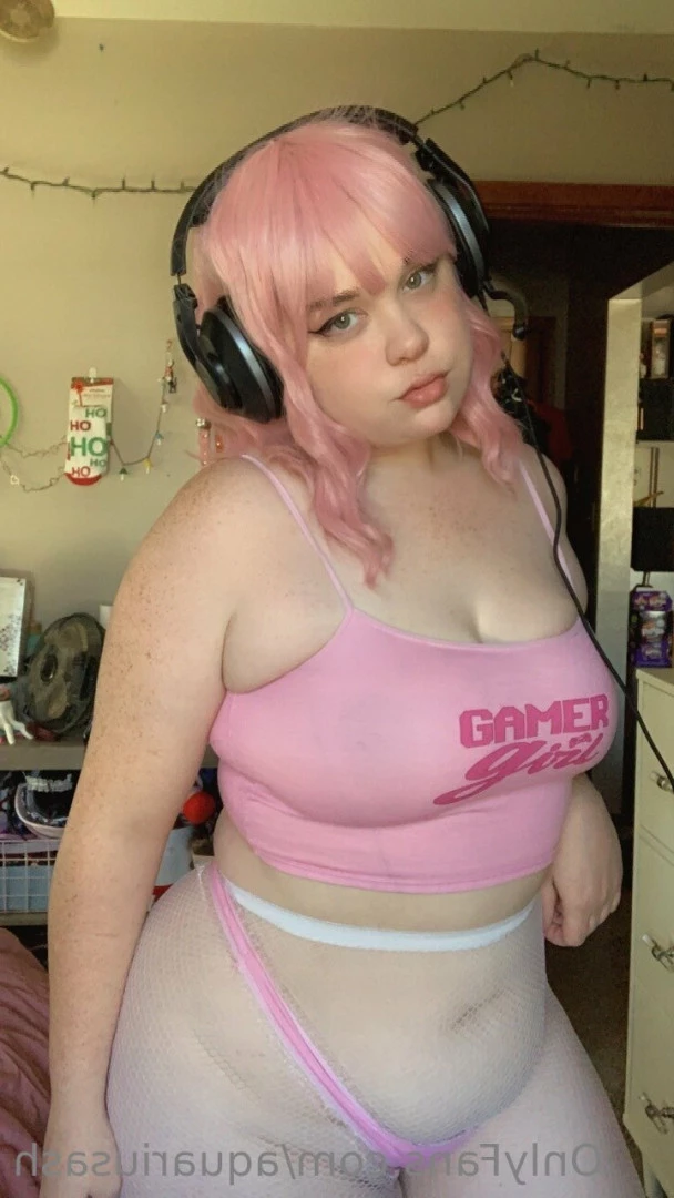 Ashley🦇 [ aquariusash ] Onlyfans leaked photo 6414046 on Hotleaks.tv
