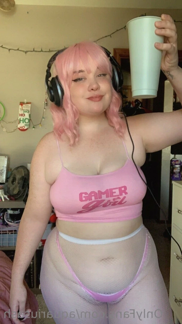 Ashley🦇 [ aquariusash ] Onlyfans leaked photo 6414074 on Hotleaks.tv