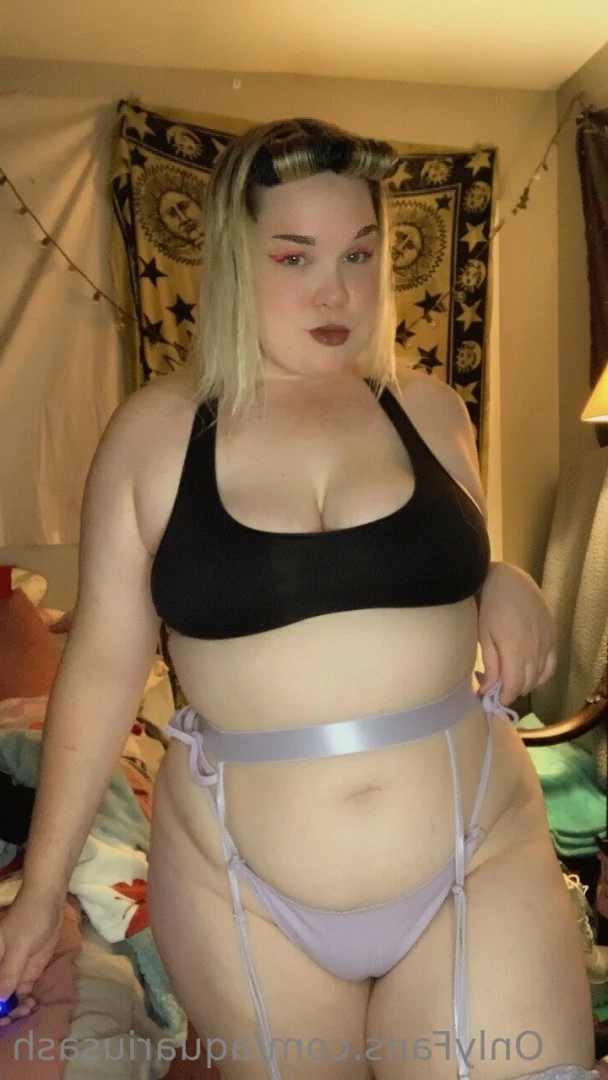 Ashley🦇 [ aquariusash ] Onlyfans leaked photo 6414108 on Hotleaks.tv