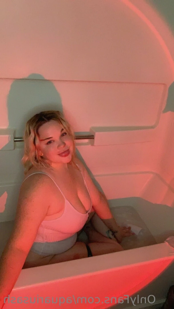 Ashley🦇 [ aquariusash ] Onlyfans leaked photo 6414257 on Hotleaks.tv