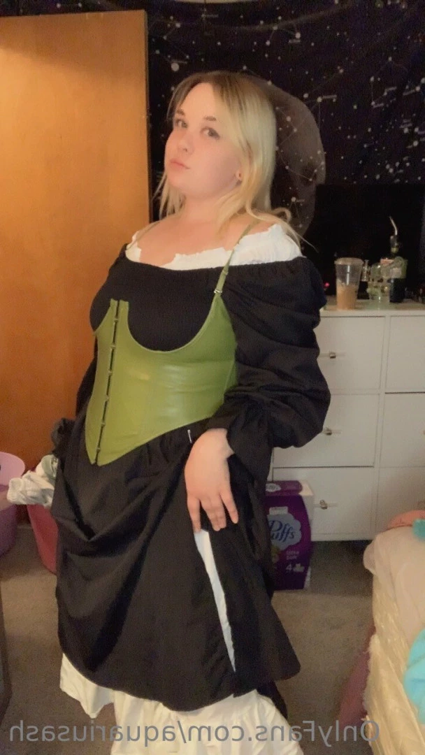 Ashley🦇 [ aquariusash ] Onlyfans leaked photo 6414275 on Hotleaks.tv