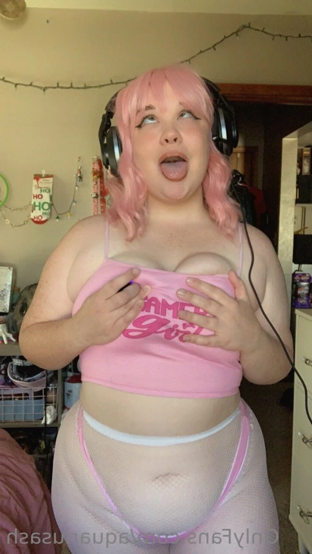 Ashley🦇 [ aquariusash ] Onlyfans leaked photo 6414360 on Hotleaks.tv
