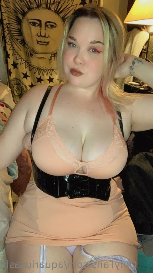 Ashley🦇 [ aquariusash ] Onlyfans leaked photo 6414891 on Hotleaks.tv