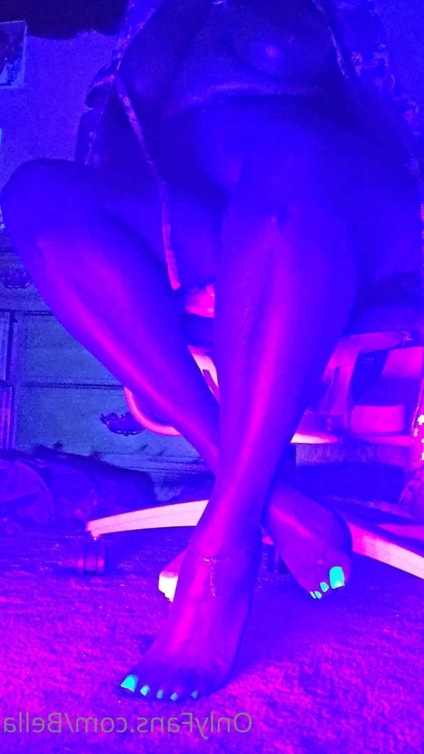 Bella [ arabellaseroticpoetry ] Onlyfans leaked photo 7717703 on Hotleaks.tv