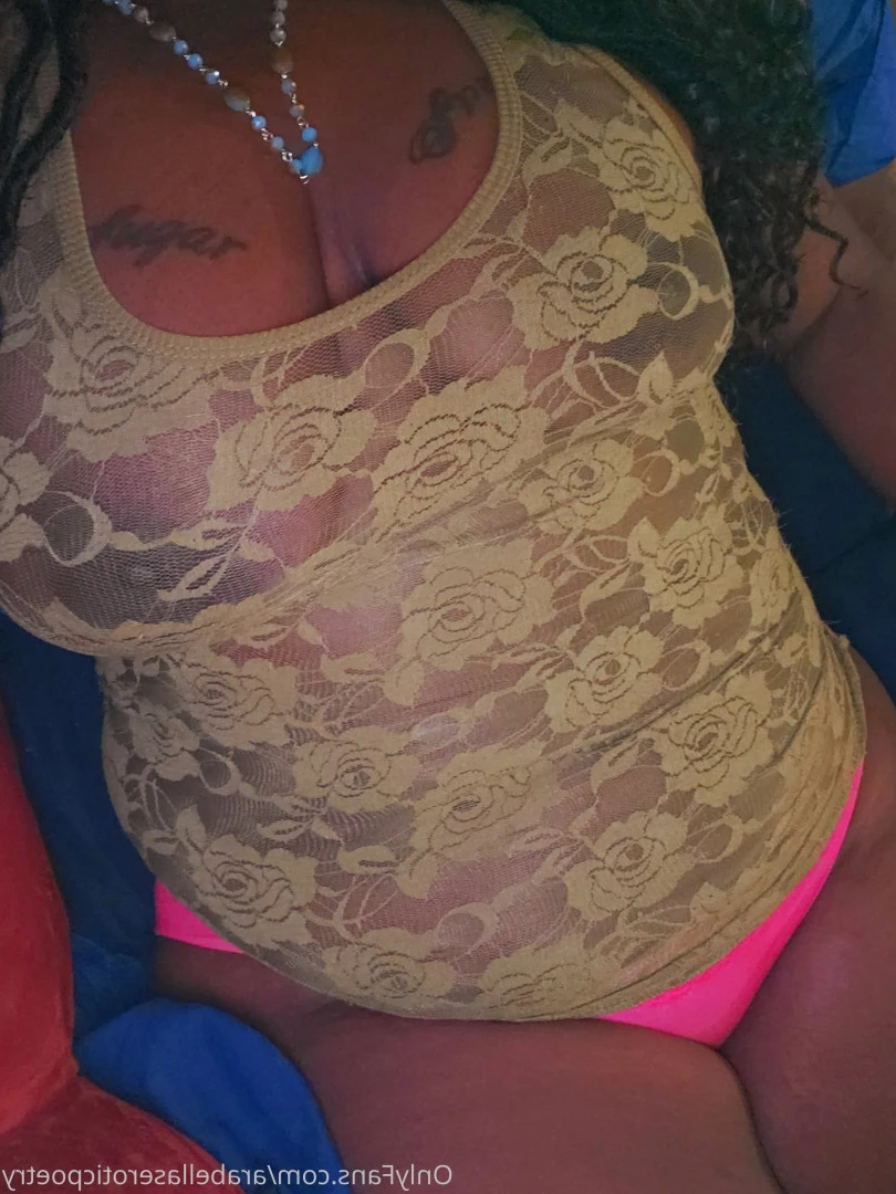 Bella [ arabellaseroticpoetry ] Onlyfans leaked photo 7718269 on Hotleaks.tv