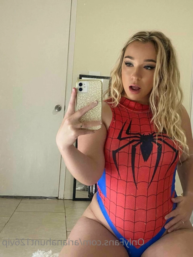 𝐒𝐋𝐔𝐓𝐓𝐘 𝐂𝐑𝐄𝐀𝐌𝐘 𝐁𝐋𝐎𝐍𝐃𝐄😻🫦🍦 [ arianahunt126vip ] Onlyfans leaked photo 15001609 on Hotleaks.tv