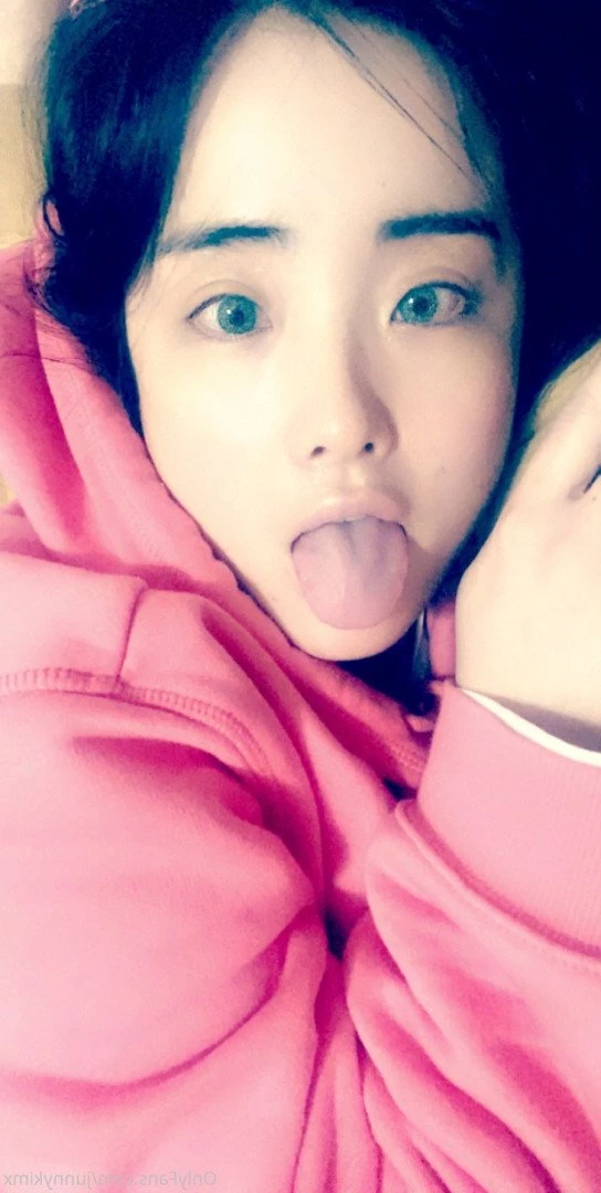  [ junnykimx ] Onlyfans leaked photo 4630190 on Hotleaks.tv