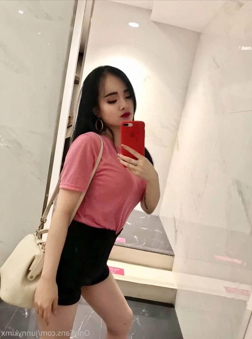  [ junnykimx ] Onlyfans leaked photo 4630831 on Hotleaks.tv