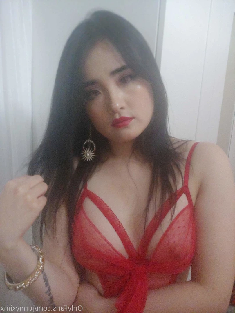  [ junnykimx ] Onlyfans leaked photo 4635324 on Hotleaks.tv