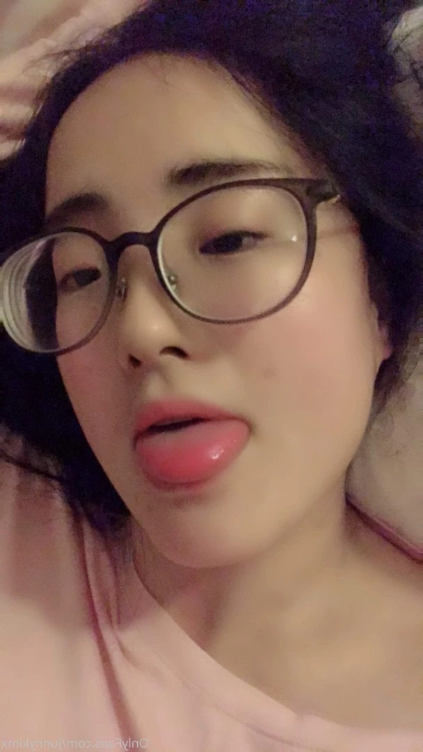  [ junnykimx ] Onlyfans leaked photo 4635564 on Hotleaks.tv
