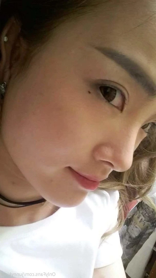  [ junnykimx ] Onlyfans leaked photo 4635689 on Hotleaks.tv