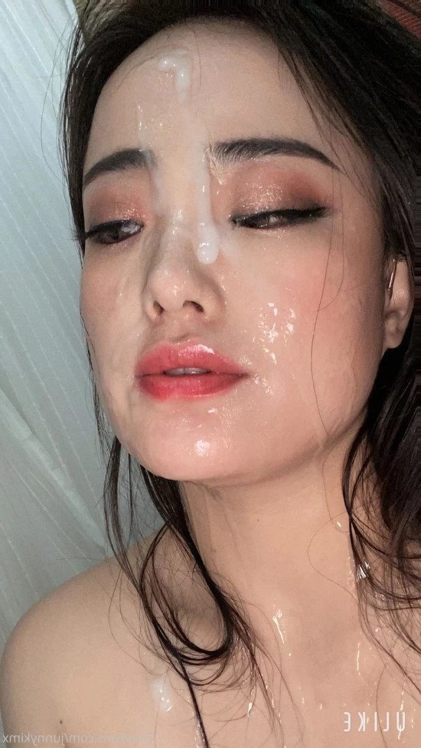  [ junnykimx ] Onlyfans leaked photo 4636340 on Hotleaks.tv