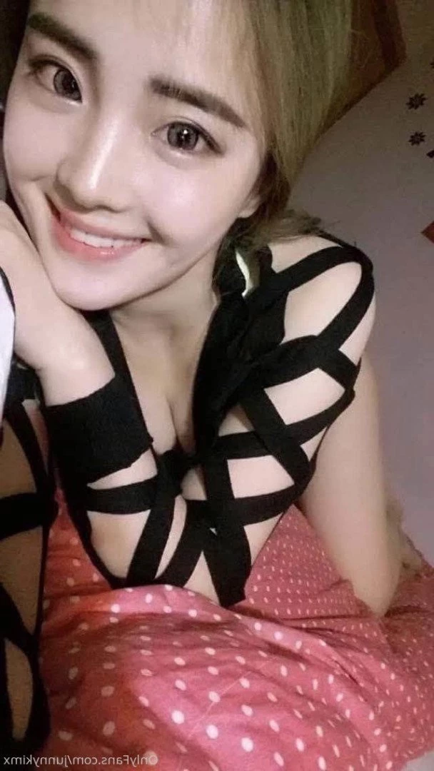  [ junnykimx ] Onlyfans leaked photo 4636927 on Hotleaks.tv