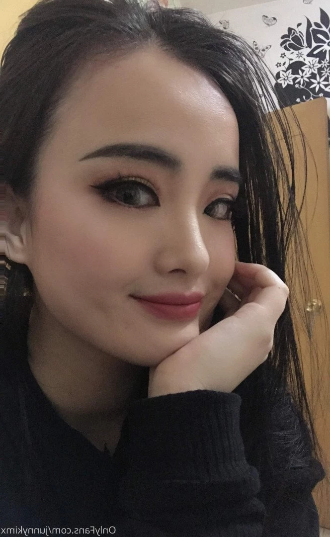  [ junnykimx ] Onlyfans leaked photo 4640847 on Hotleaks.tv
