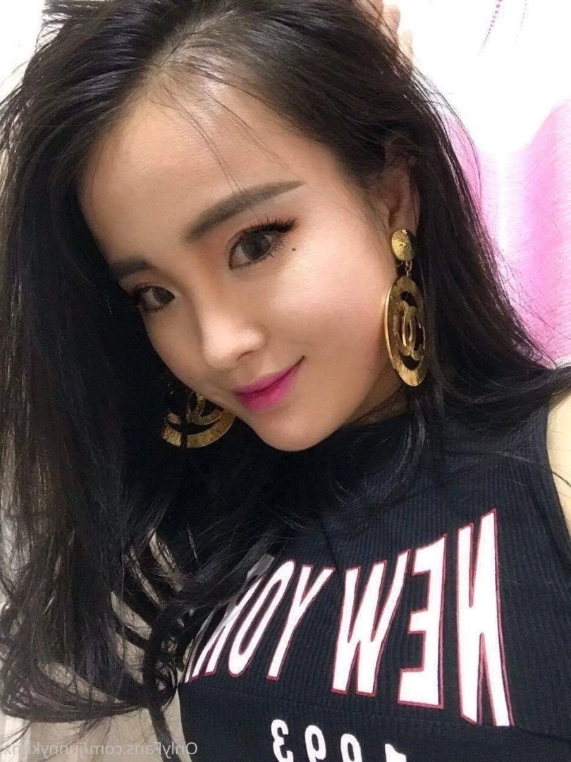  [ junnykimx ] Onlyfans leaked photo 4641534 on Hotleaks.tv