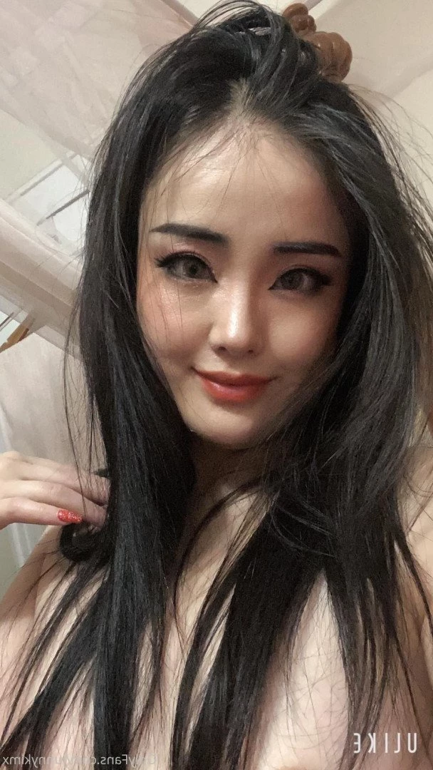  [ junnykimx ] Onlyfans leaked photo 4642109 on Hotleaks.tv