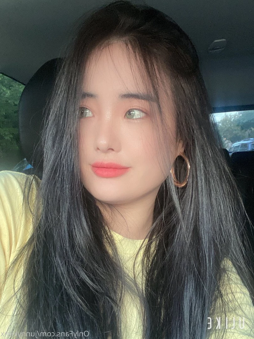  [ junnykimx ] Onlyfans leaked photo 4642909 on Hotleaks.tv