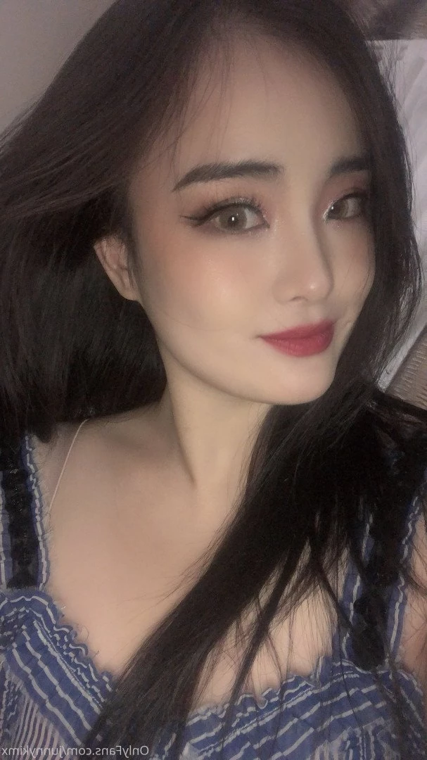  [ junnykimx ] Onlyfans leaked photo 4643798 on Hotleaks.tv
