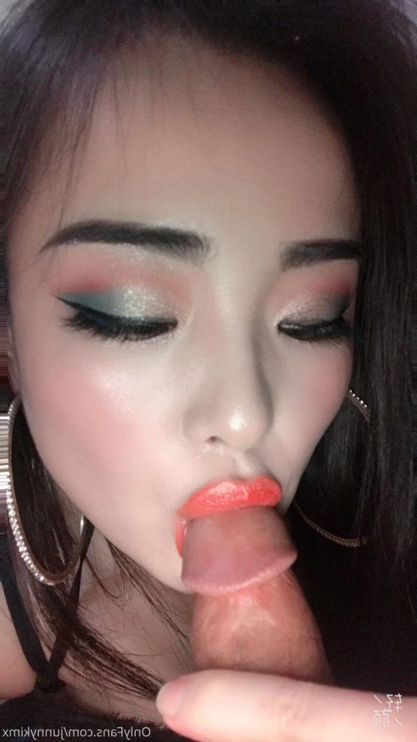  [ junnykimx ] Onlyfans leaked photo 4644173 on Hotleaks.tv