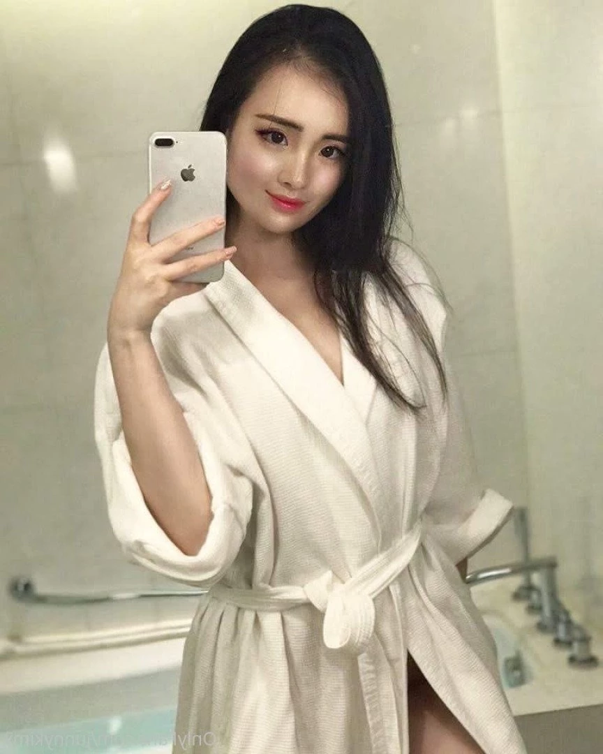  [ junnykimx ] Onlyfans leaked photo 4645180 on Hotleaks.tv