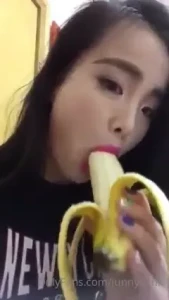  [ junnykimx ] Onlyfans leaked video 4681643 on Hotleaks.tv