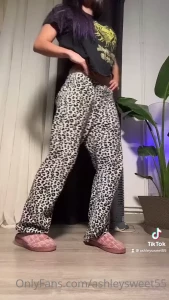 Ashley 💥 100% PORN 💦 [ ashleysweet55 ] Onlyfans leaked video 8594177 on Hotleaks.tv