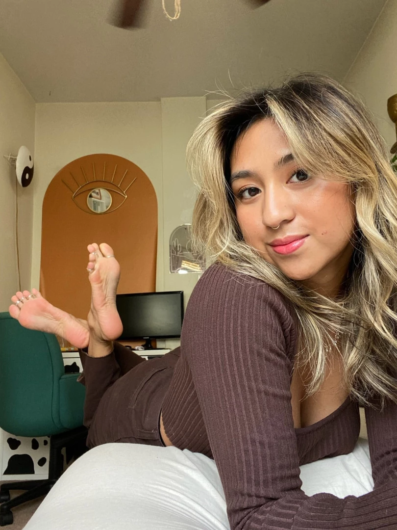 Asian Smart Soles [ asiansmartsoles ] Onlyfans leaked photo 7626017 on Hotleaks.tv