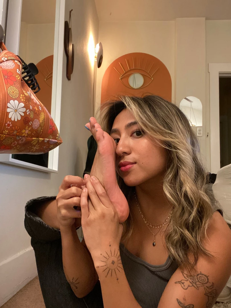 Asian Smart Soles [ asiansmartsoles ] Onlyfans leaked photo 10503234 on Hotleaks.tv