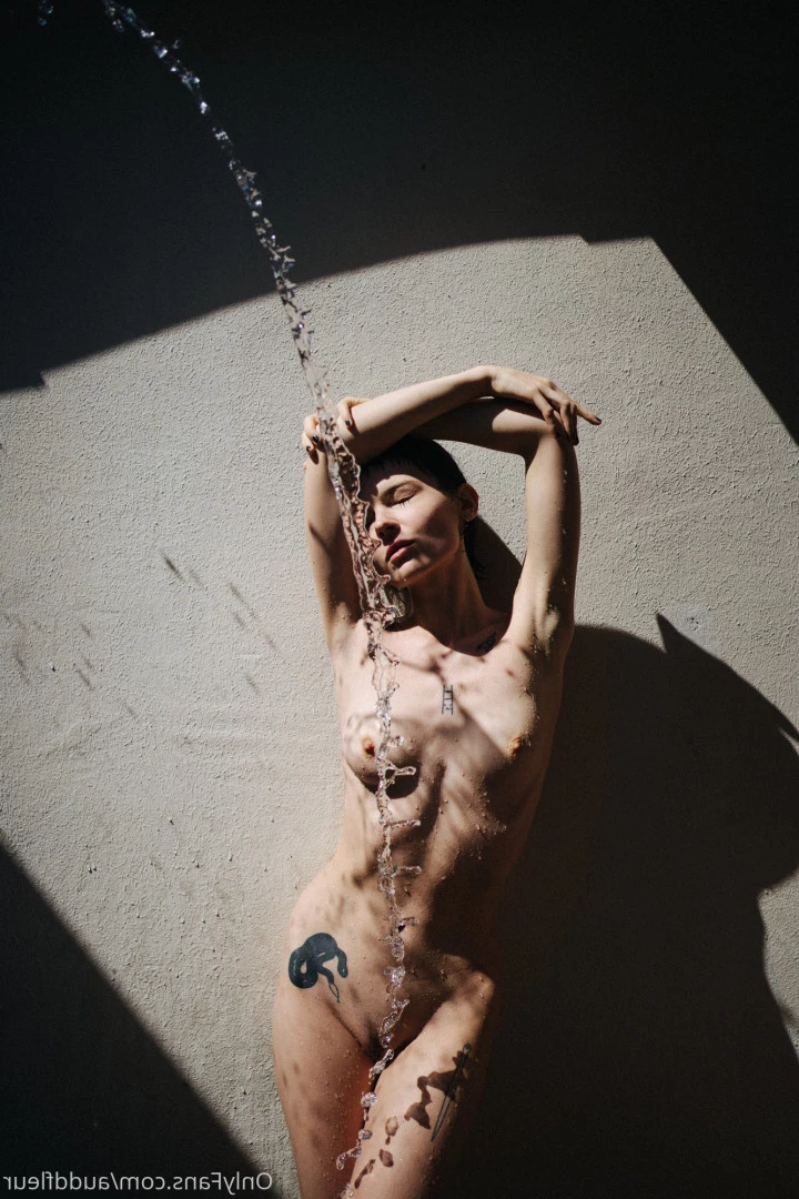 u43097148 [ auddfleur ] Onlyfans leaked photo 7313557 on Hotleaks.tv