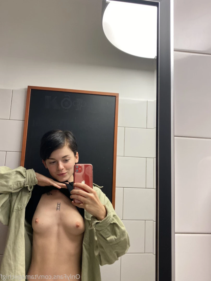 u43097148 [ auddfleur ] Onlyfans leaked photo 14956093 on Hotleaks.tv