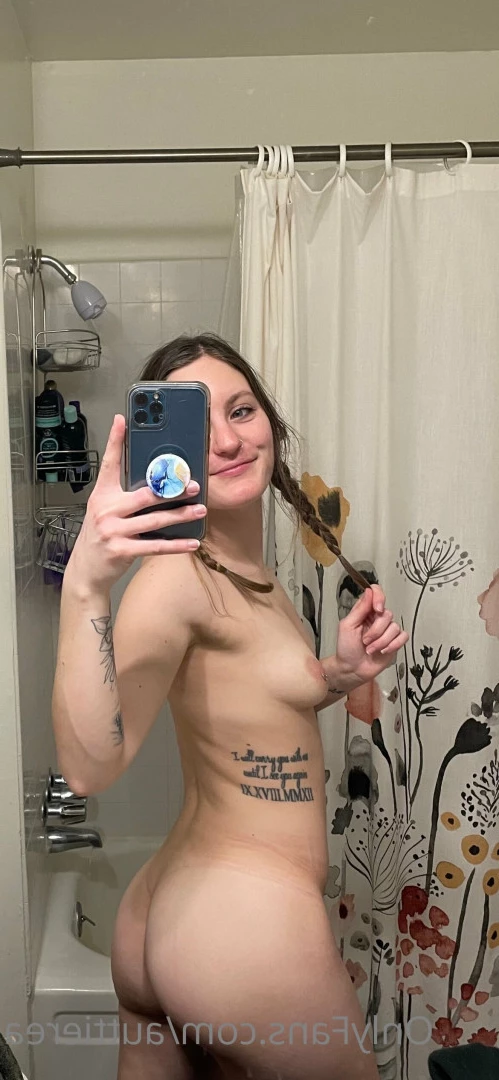 A [ auttierea ] Onlyfans leaked photo 6532279 on Hotleaks.tv