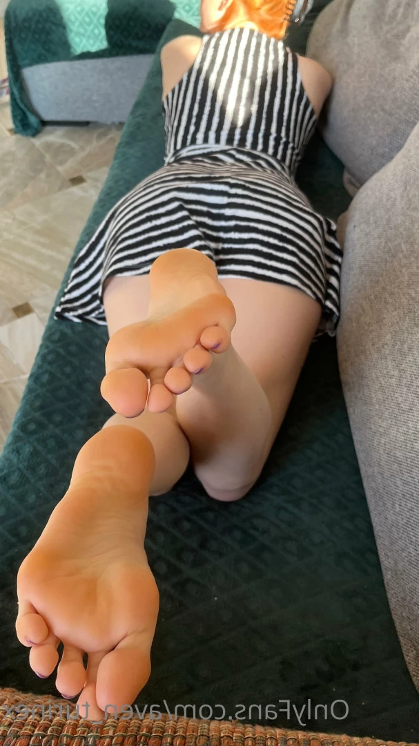 Aven [ aventurinexfeet ] Onlyfans leaked photo 7648729 on Hotleaks.tv