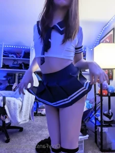 7624760