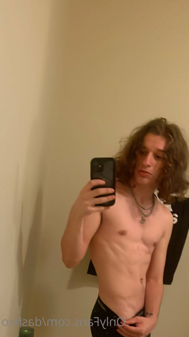 ⚡️ [ b3astb0y ] Onlyfans leaked photo 6452087 on Hotleaks.tv