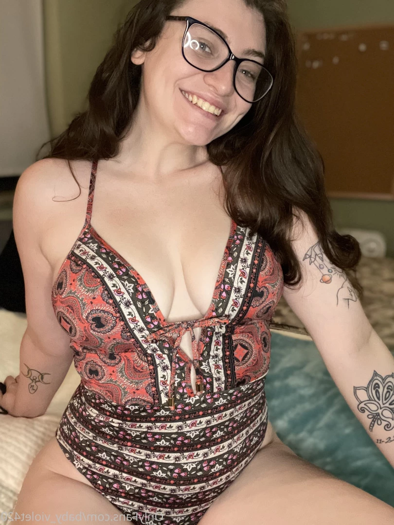 ✨BABY VIOLET✨ FREE DICK RATE✨ [ baby_violet420 ] Onlyfans leaked photo 6516266 on Hotleaks.tv