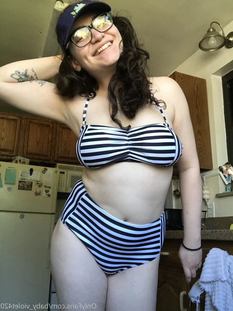 ✨BABY VIOLET✨ FREE DICK RATE✨ [ baby_violet420 ] Onlyfans leaked photo 6518997 on Hotleaks.tv
