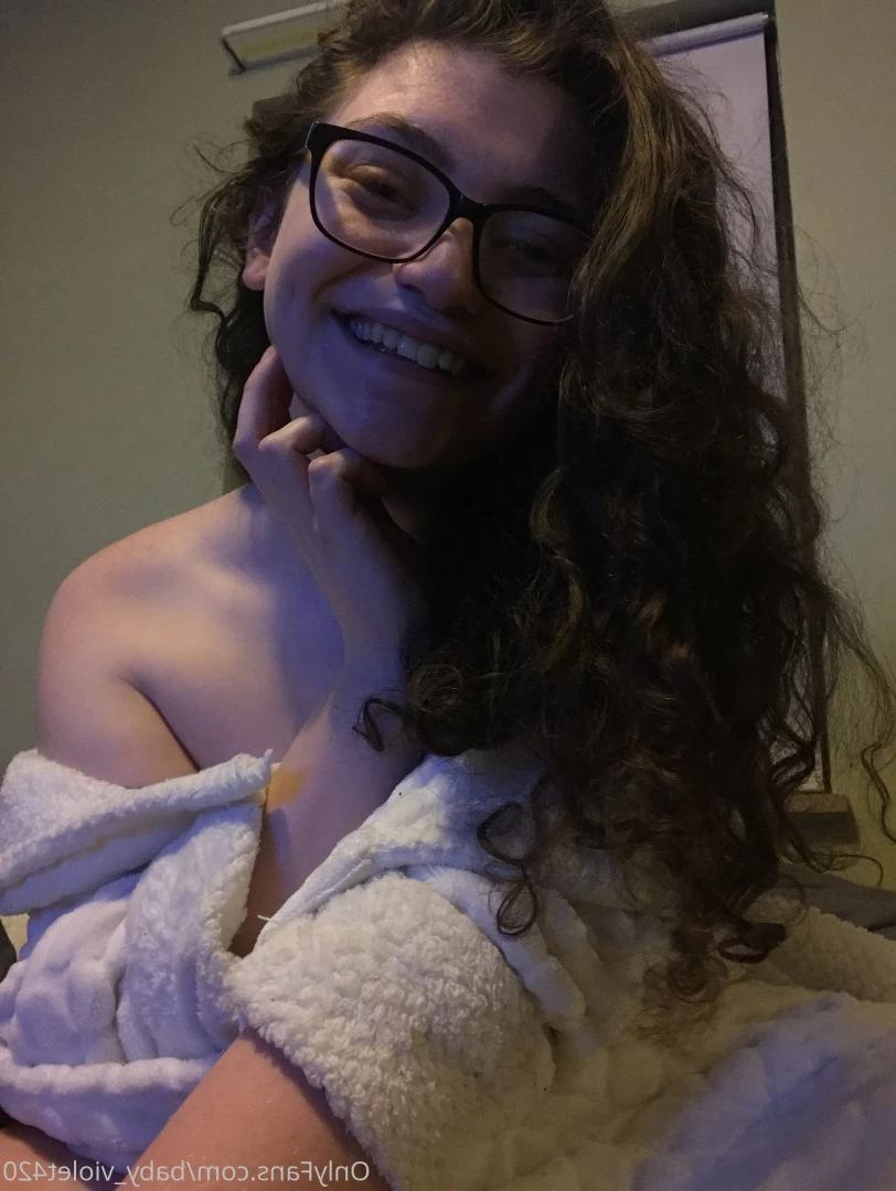 ✨BABY VIOLET✨ FREE DICK RATE✨ [ baby_violet420 ] Onlyfans leaked photo 6527999 on Hotleaks.tv
