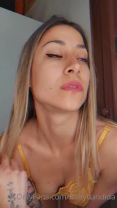 7761772