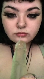 7761609