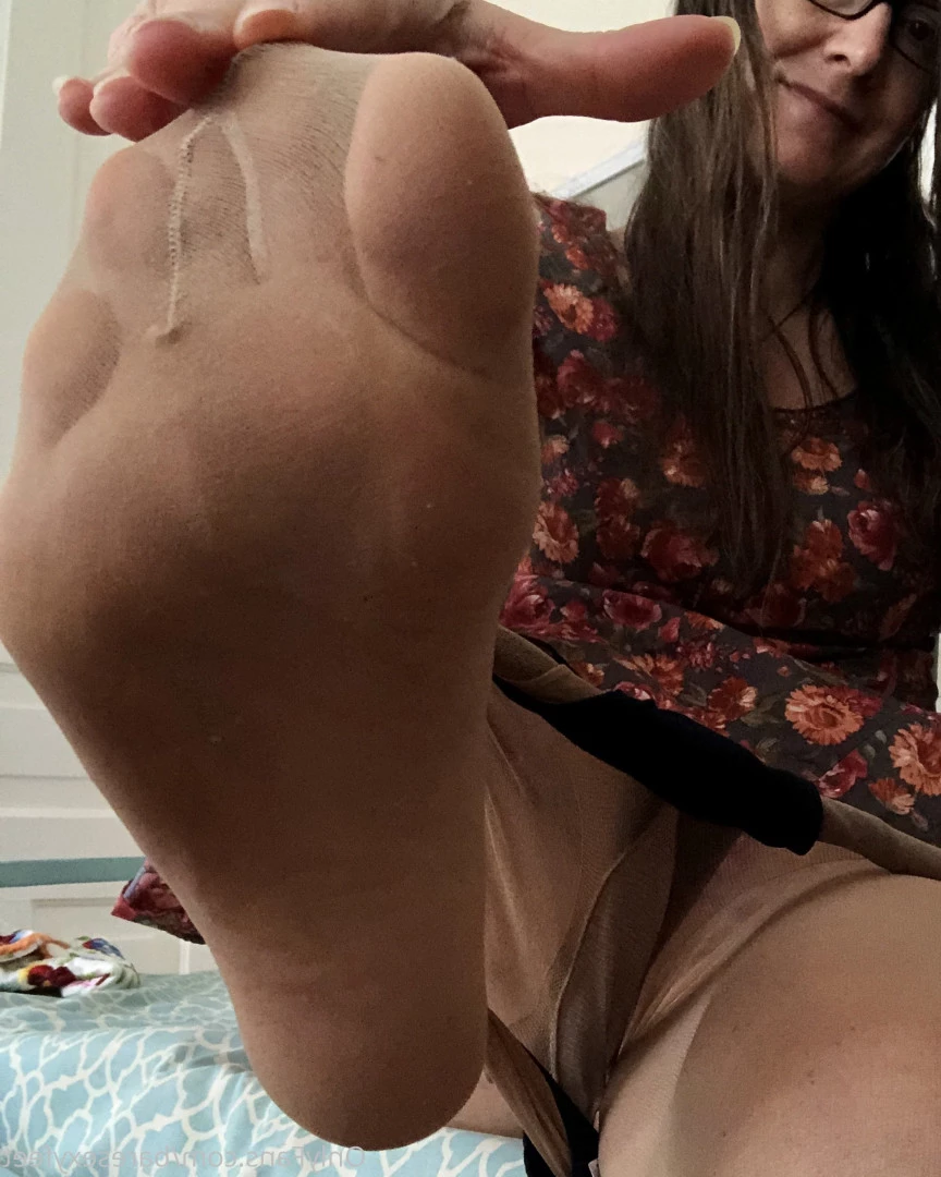 Bare Sexy Feet [ baresexyfeet ] Onlyfans leaked photo 7532691 on Hotleaks.tv