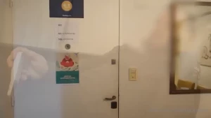 7758905