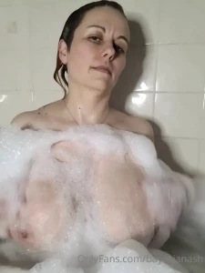 Bayesia Nash [ bayesianash ] Onlyfans leaked video 7758406 on Hotleaks.tv