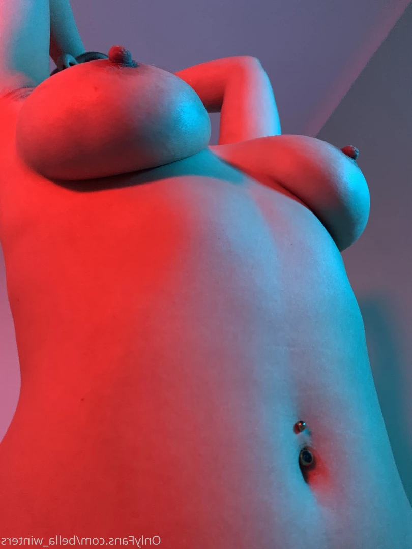 Bella Winters [ bella_winters ] Onlyfans leaked photo 7283883 on Hotleaks.tv