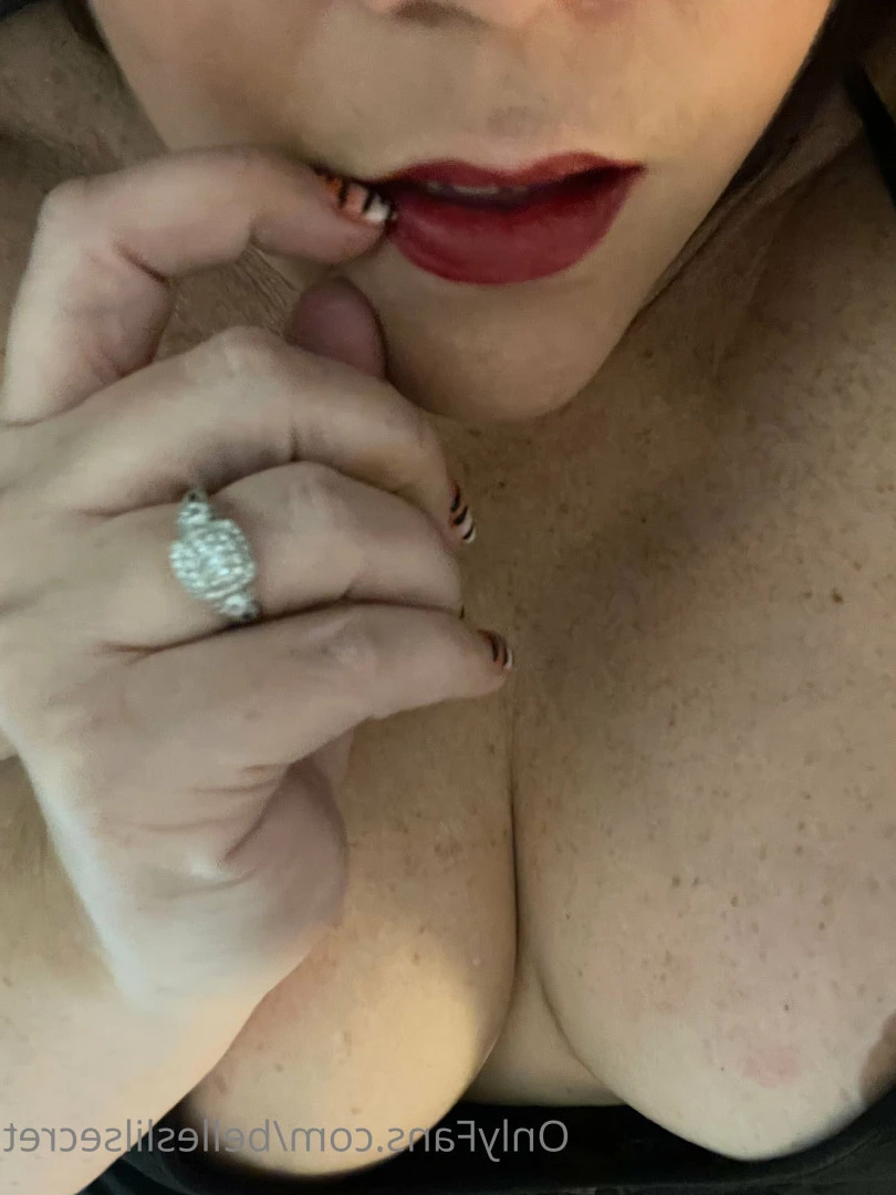 Belle 🌹 [ belleslilsecret ] Onlyfans leaked photo 7706411 on Hotleaks.tv