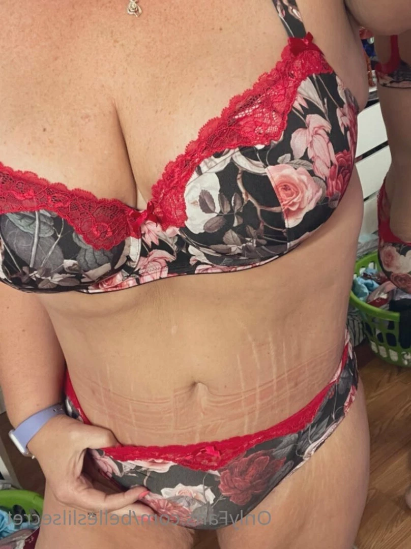 Belle 🌹 [ belleslilsecret ] Onlyfans leaked photo 7706484 on Hotleaks.tv
