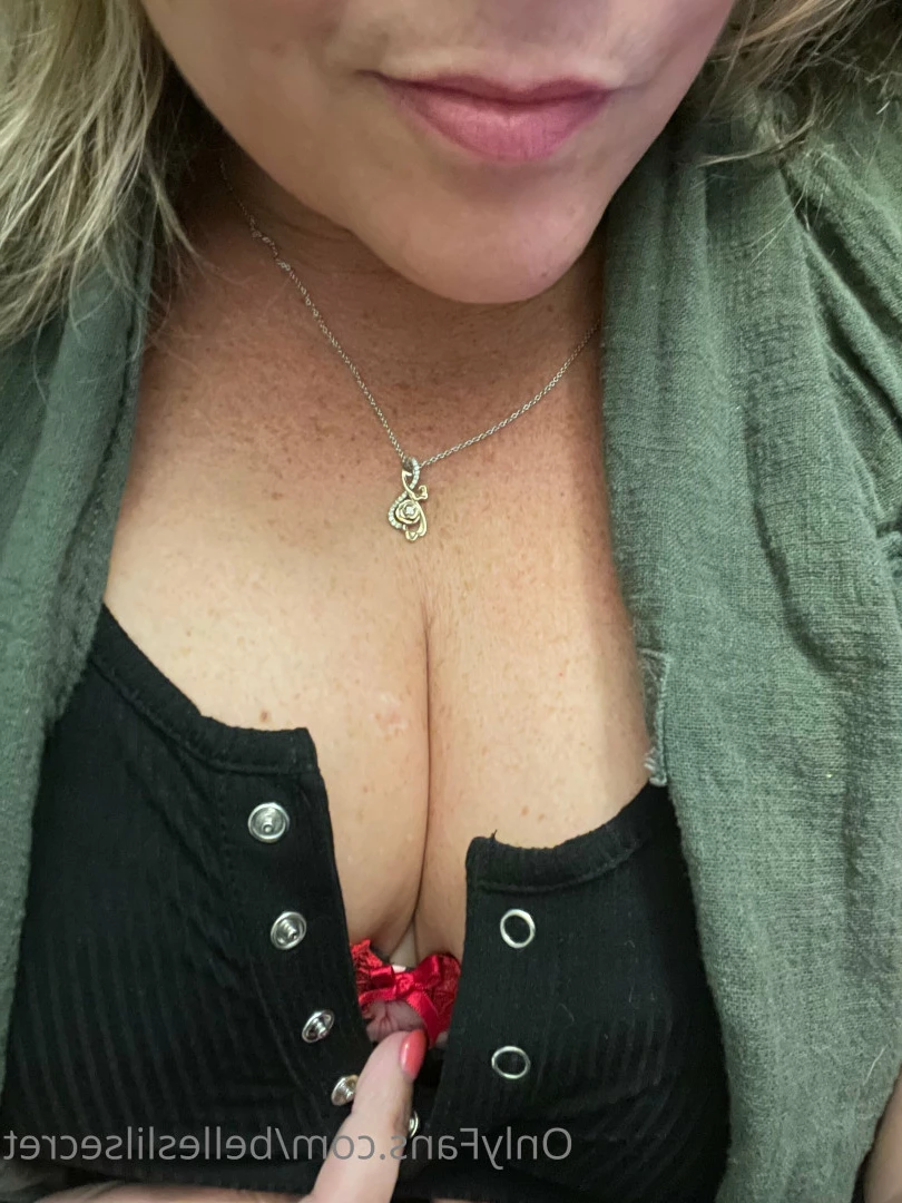 Belle 🌹 [ belleslilsecret ] Onlyfans leaked photo 7706502 on Hotleaks.tv