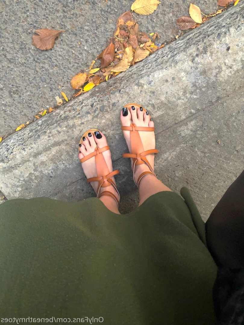 beneathmytoes Onlyfans leaked photo 7424730 on Hotleaks.tv