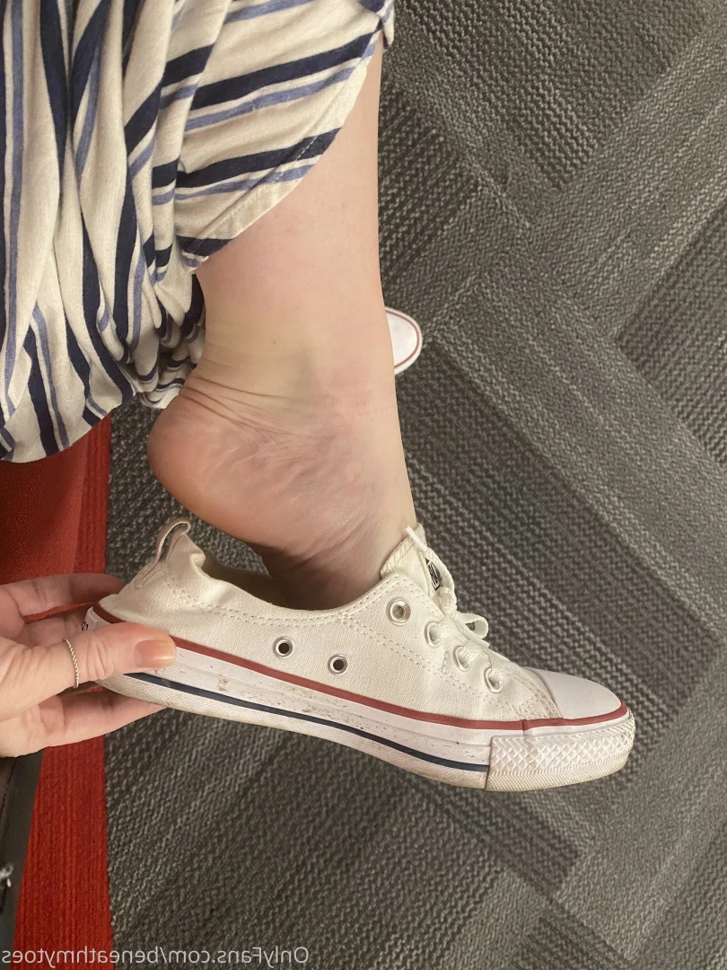 beneathmytoes Onlyfans leaked photo 7426270 on Hotleaks.tv