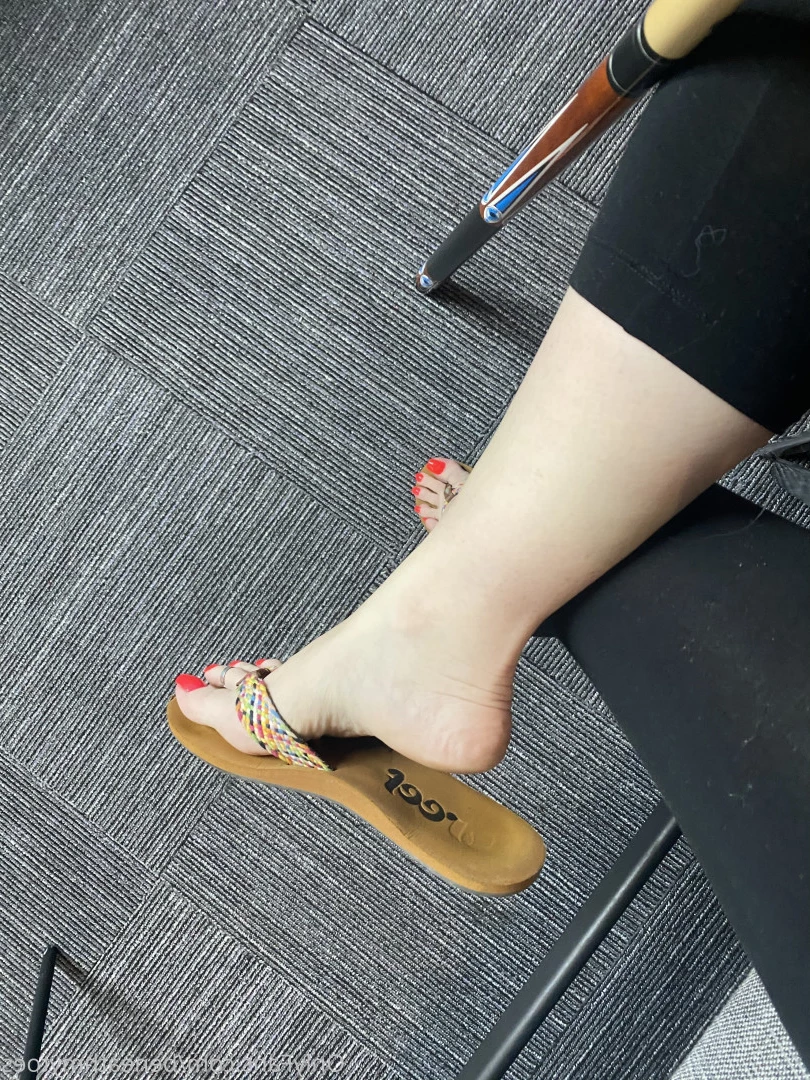 beneathmytoes Onlyfans leaked photo 7426342 on Hotleaks.tv